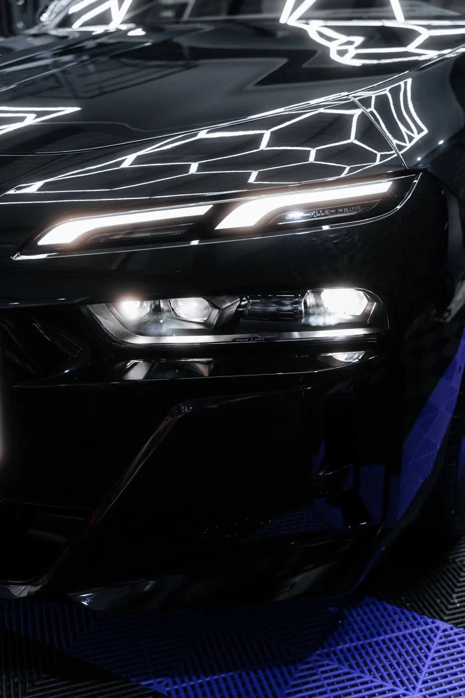 BMW 740d - asset 14
