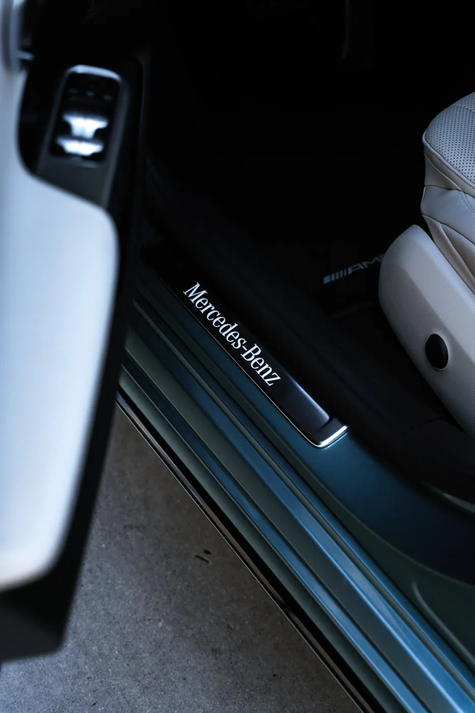 MERCEDES E-CLASS - asset 19